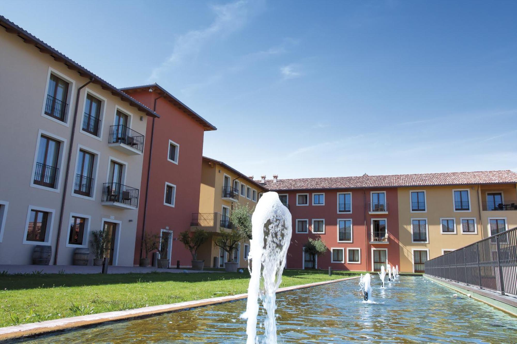 Th Lazise - Hotel Parchi Del Garda Exterior foto